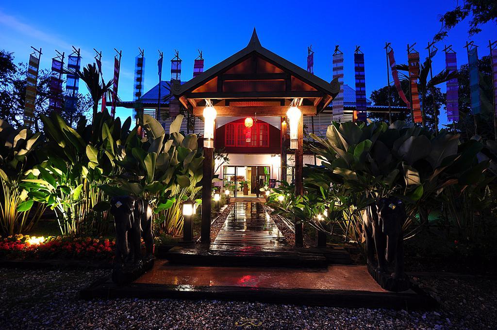 Risasinee Spa & Resort Нан Екстериор снимка